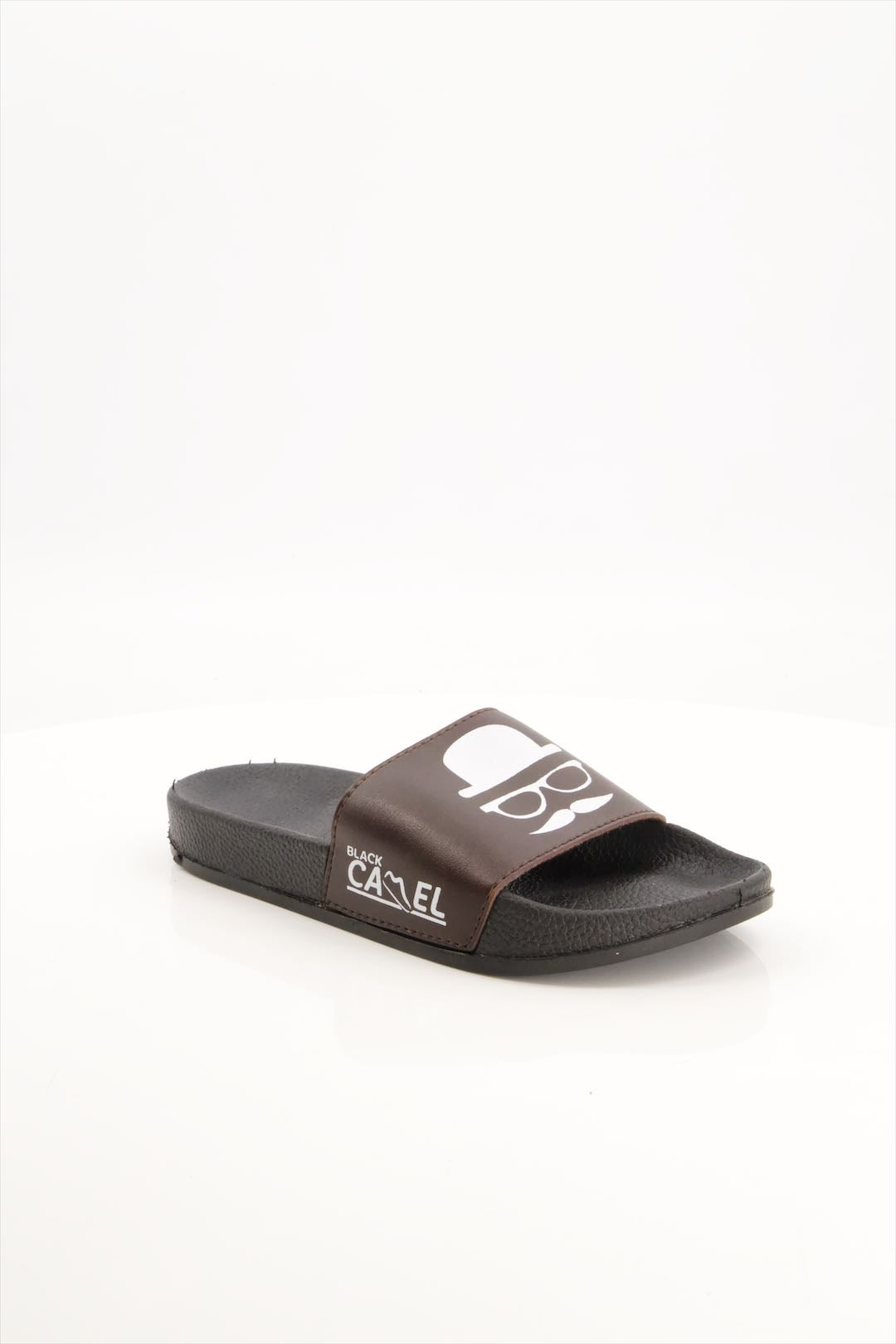 Black Camel Dari Mouch Slide